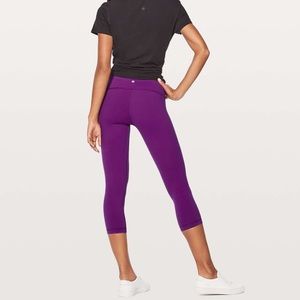 US 8 Lululemon Wunder Under Crop III Tender Violet